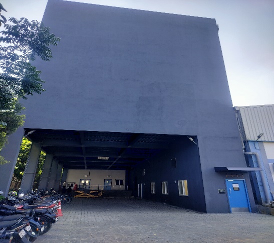 UNLOADING BAY BUILDINGS